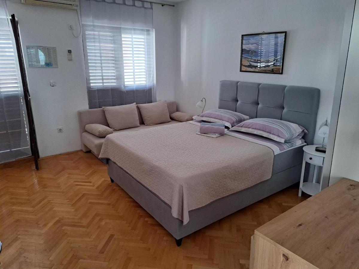 Apartmani R&B Radalj Makarska Eksteriør bilde