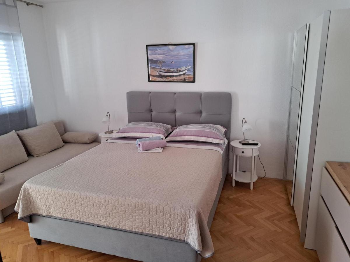 Apartmani R&B Radalj Makarska Eksteriør bilde