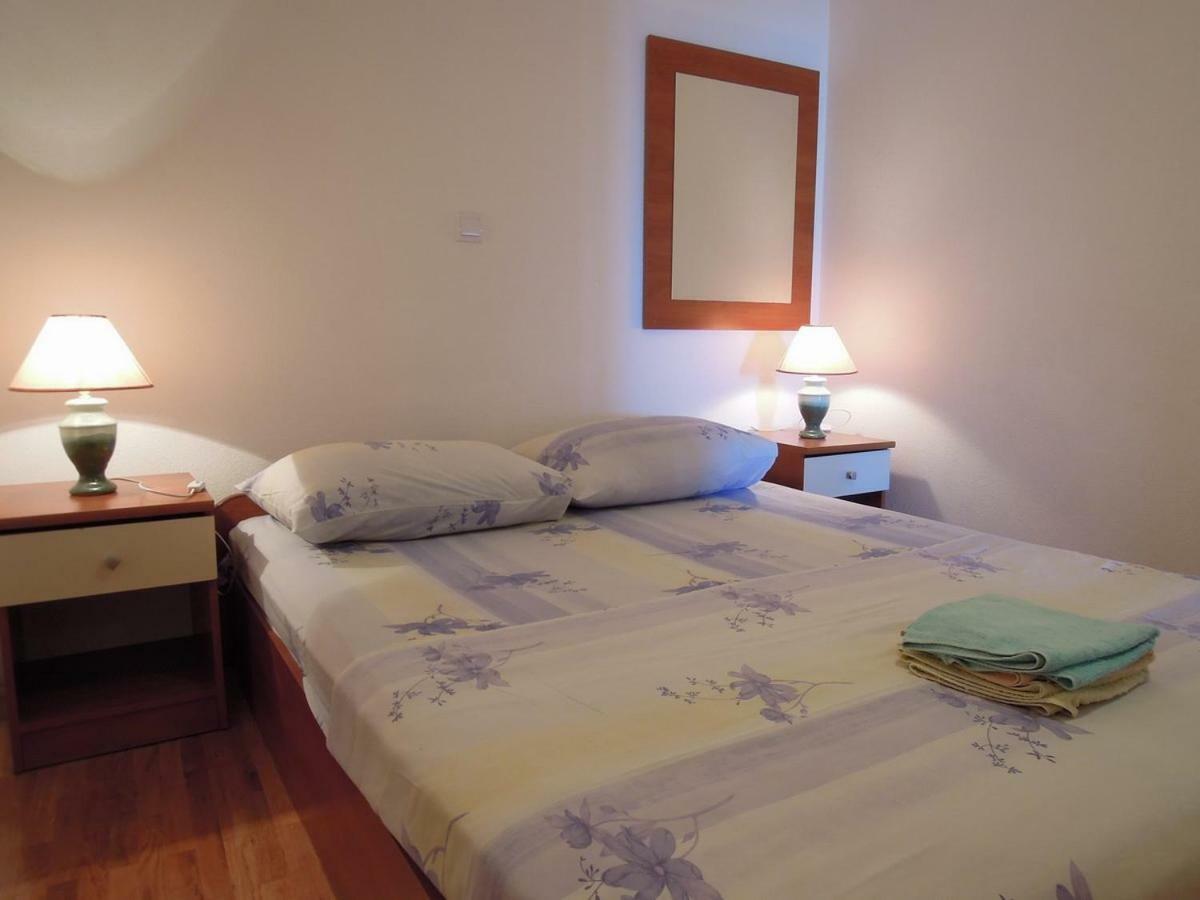 Apartmani R&B Radalj Makarska Eksteriør bilde