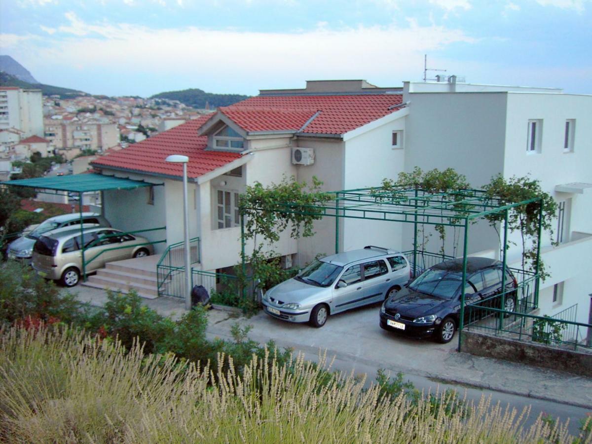 Apartmani R&B Radalj Makarska Eksteriør bilde