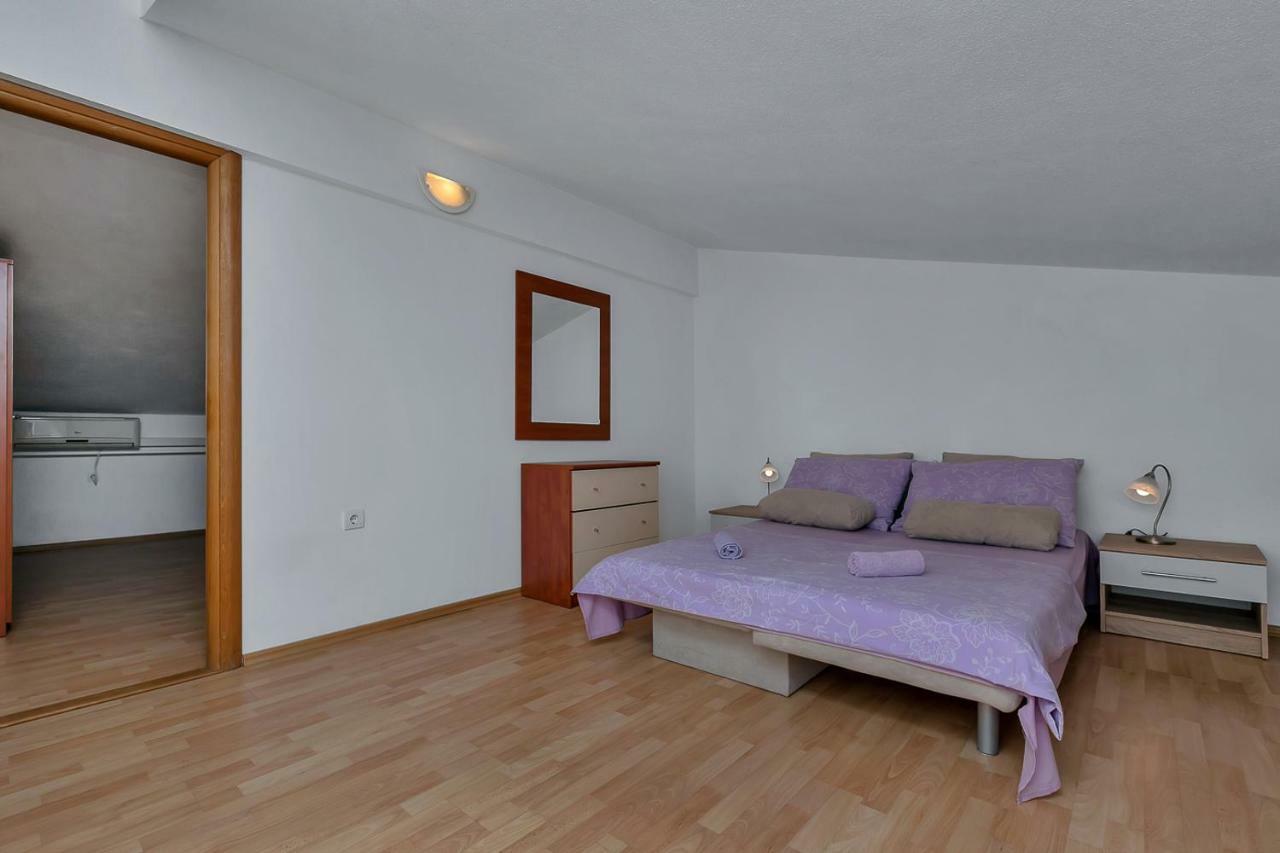 Apartmani R&B Radalj Makarska Eksteriør bilde